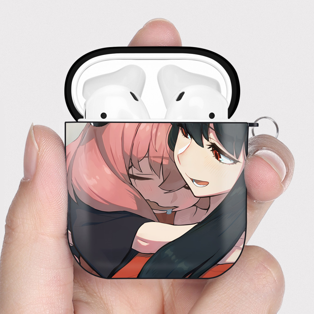 （画像用） SPY×FAMILY间谍家家酒 AirPods 第2世代保護ケース ハードシェル ブラック 耐衝撃・防指紋・カラビナ付き