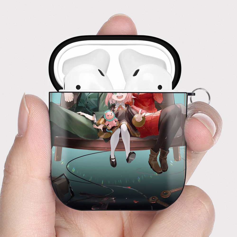 （画像用） SPY×FAMILY间谍家家酒 AirPods 第2世代保護ケース ハードシェル ブラック 耐衝撃・防指紋・カラビナ付き